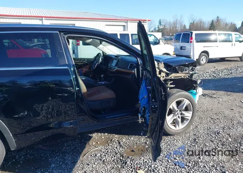 2017 Toyota Highlander Limited из США, поврежденный, VIN 5TDDZRFH6HS429032